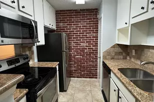 10047 Westpark Dr, Houston, TX 77042 - Photo 15