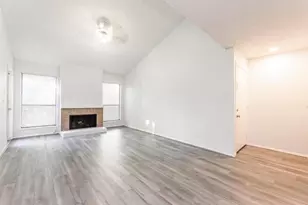 10047 Westpark Dr, Houston, TX 77042 - Photo 7