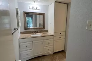 10047 Westpark Dr, Houston, TX 77042 - Photo 5