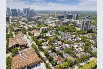 2 S Briar Hollow Lane #2, Houston, TX 77027 - Photo 35