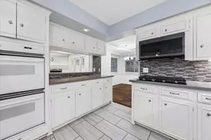 12419 Overcup Dr, Houston, TX 77024 - Photo 15