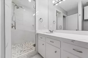 12419 Overcup Dr, Houston, TX 77024 - Photo 21