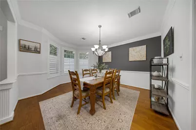 79 N Cochrans Green Circle, The Woodlands, TX 77381 - Photo 5