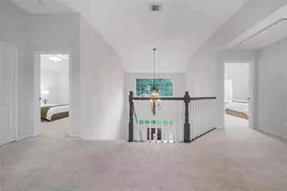 79 N Cochrans Green Circle, The Woodlands, TX 77381 - Photo 25