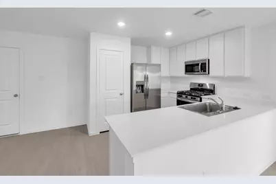 18422 Camellia Terrace Drive, Crosby, TX 77532 - Photo 5