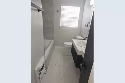 10510 Sierra Drive, Houston, TX 77051 - Photo 15