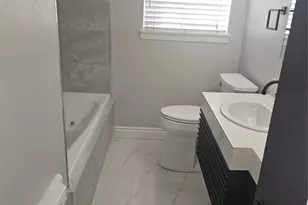 10510 Sierra Dr, Houston, TX 77051 - Photo 15