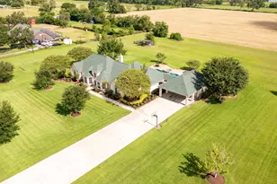 1030 Lillian Ln, Crosby, TX 77532 - Photo 3