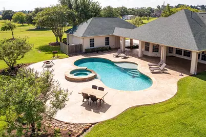 1030 Lillian Lane, Crosby, TX 77532 - Photo 9