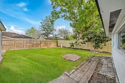 7603 Beech Cove Lane, Houston, TX 77072 - Photo 31