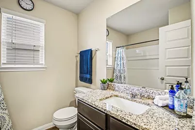 4906 Luke Mathew Drive, Rosharon, TX 77583 - Photo 23
