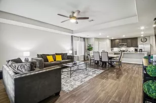 4906 Luke Mathew Dr, Rosharon, TX 77583 - Photo 5