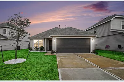 4906 Luke Mathew Drive, Rosharon, TX 77583 - Photo 1