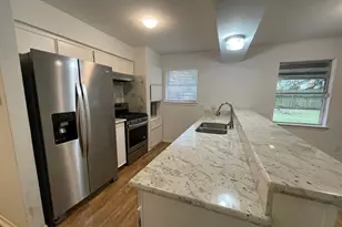 7219 Tanager St, Houston, TX 77074 - Photo 17