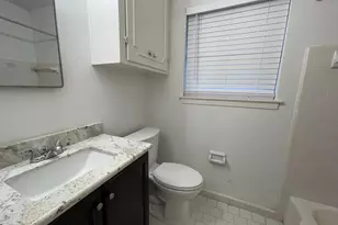 7219 Tanager St, Houston, TX 77074 - Photo 13