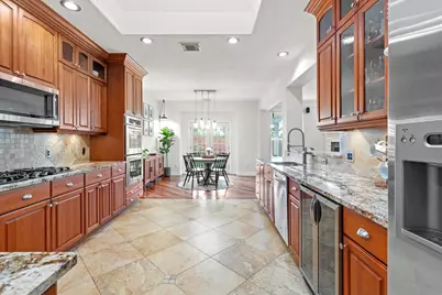 5223 Cottonwood Creek Lane, League City, TX 77573 - Photo 21