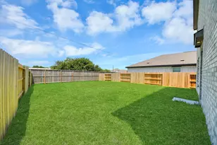 2931 Summer Breeze Wy, Angleton, TX 77515 - Photo 25