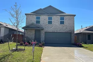 2931 Summer Breeze Wy, Angleton, TX 77515 - Photo 1