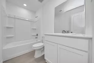 2931 Summer Breeze Wy, Angleton, TX 77515 - Photo 13
