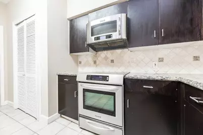 15 Greenway Plaza #5C, Houston, TX 77046 - Photo 9