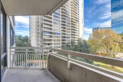 15 Greenway Plaza #5C, Houston, TX 77046 - Photo 21