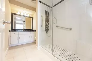 15 Greenway Plz, Houston, TX 77046 - Photo 19