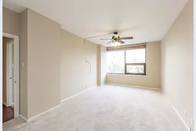 15 Greenway Plaza #5C, Houston, TX 77046 - Photo 17