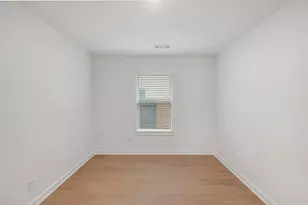 21686 Wave Holw Dr, Cypress, TX 77433 - Photo 15