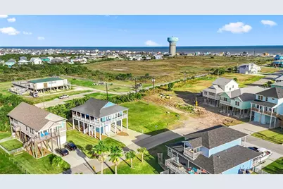 3935 Laguna Drive, Galveston, TX 77554 - Photo 9
