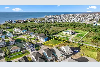 3935 Laguna Drive, Galveston, TX 77554 - Photo 15