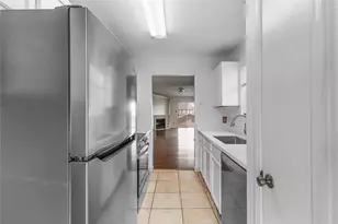 2121 Hepburn St, Houston, TX 77054 - Photo 3