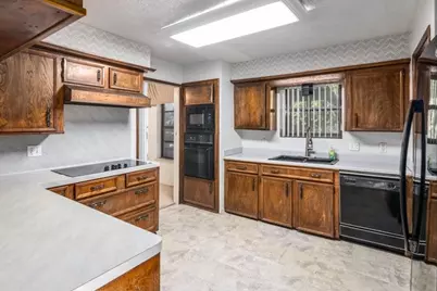 11118 Sagecountry Drive, Houston, TX 77089 - Photo 11