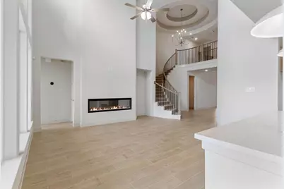 407 Mathis Lake Court, Conroe, TX 77304 - Photo 5