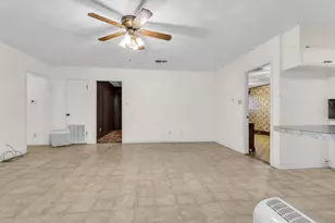 506 County Road 4580 S, Spurger, TX 77660 - Photo 7