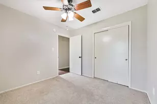 405 Linda Ln, Friendswood, TX 77546 - Photo 23