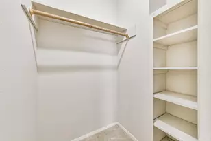 405 Linda Ln, Friendswood, TX 77546 - Photo 17