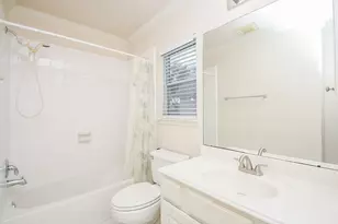 14234 Silver Glade Ln, Sugar Land, TX 77498 - Photo 17