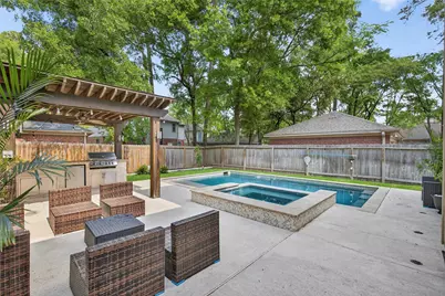 14 Treestar Place, The Woodlands, TX 77381 - Photo 27