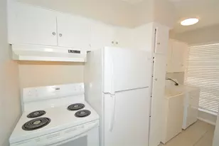 2121 Fountain View Dr, Houston, TX 77057 - Photo 5