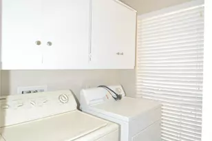 2121 Fountain View Dr, Houston, TX 77057 - Photo 11