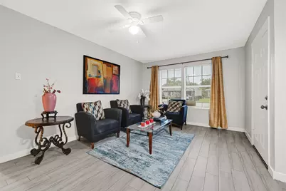 5009 Bataan Road, Houston, TX 77033 - Photo 9