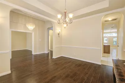5810 Sequoia Trace Court, Spring, TX 77379 - Photo 9