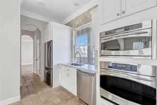 135 Low Country Ln, The Woodlands, TX 77380 - Photo 15