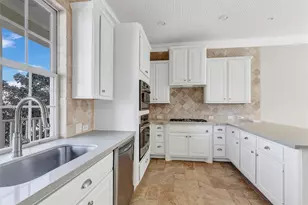 135 Low Country Ln, The Woodlands, TX 77380 - Photo 13