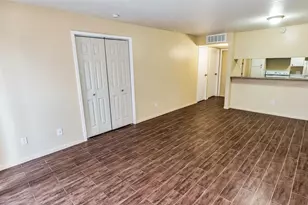 3035 Walnut Bend Ln, Houston, TX 77042 - Photo 9