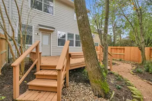 19 Peach Ridge Pl, The Woodlands, TX 77382 - Photo 27