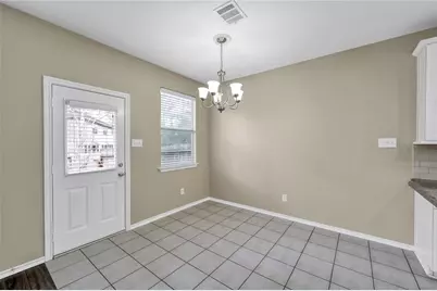 19 Peachridge Place, The Woodlands, TX 77382 - Photo 11