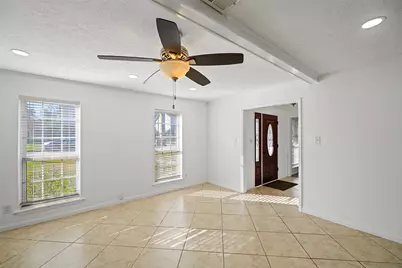 5527 Enchanted Timbers Drive, Humble, TX 77346 - Photo 7