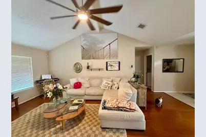 2306 Featherton Court, Sugar Land, TX 77478 - Photo 3
