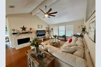 2306 Featherton Court, Sugar Land, TX 77478 - Photo 5